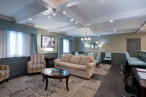 Best Western Plus Franklin Square Inn Troy/Albany image 2