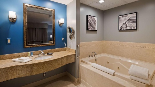 Best Western Plus Franklin Square Inn Troy/Albany image 27